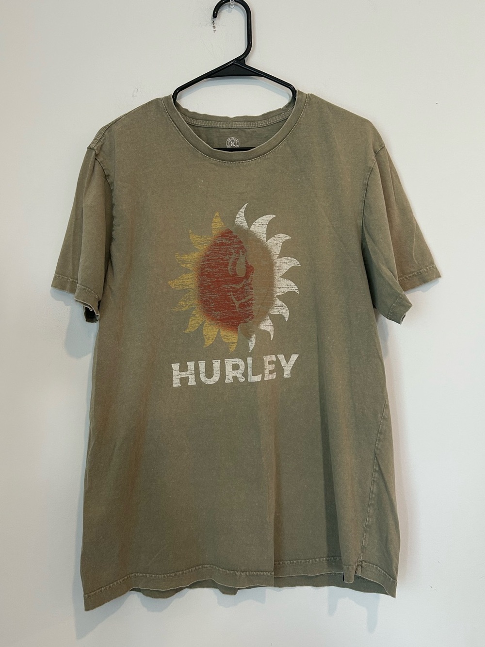 Hurley Sun Skull XL Tan T-shirt